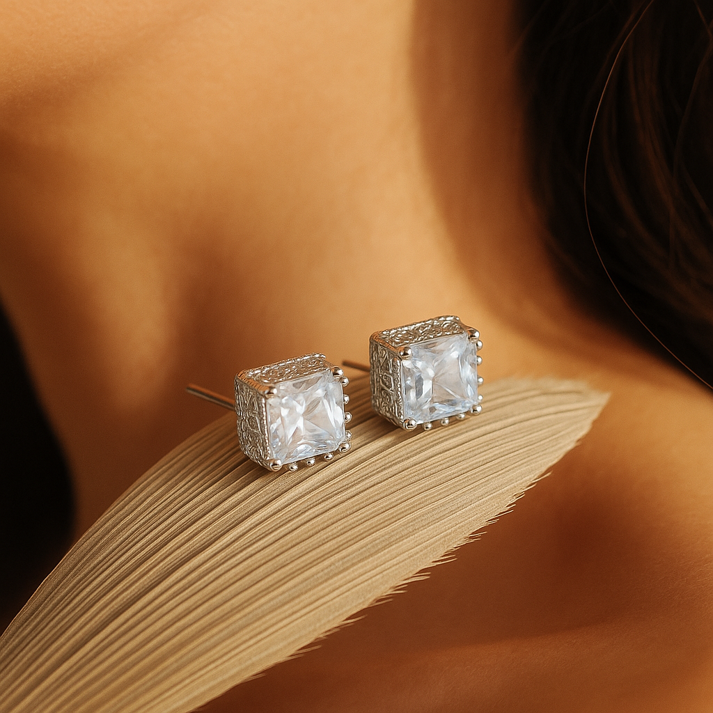 1 Pair Elegant Minimalist Water droplets Plating Inlay Copper Zircon White Gold Plated Drop Earrings Ear Stubs