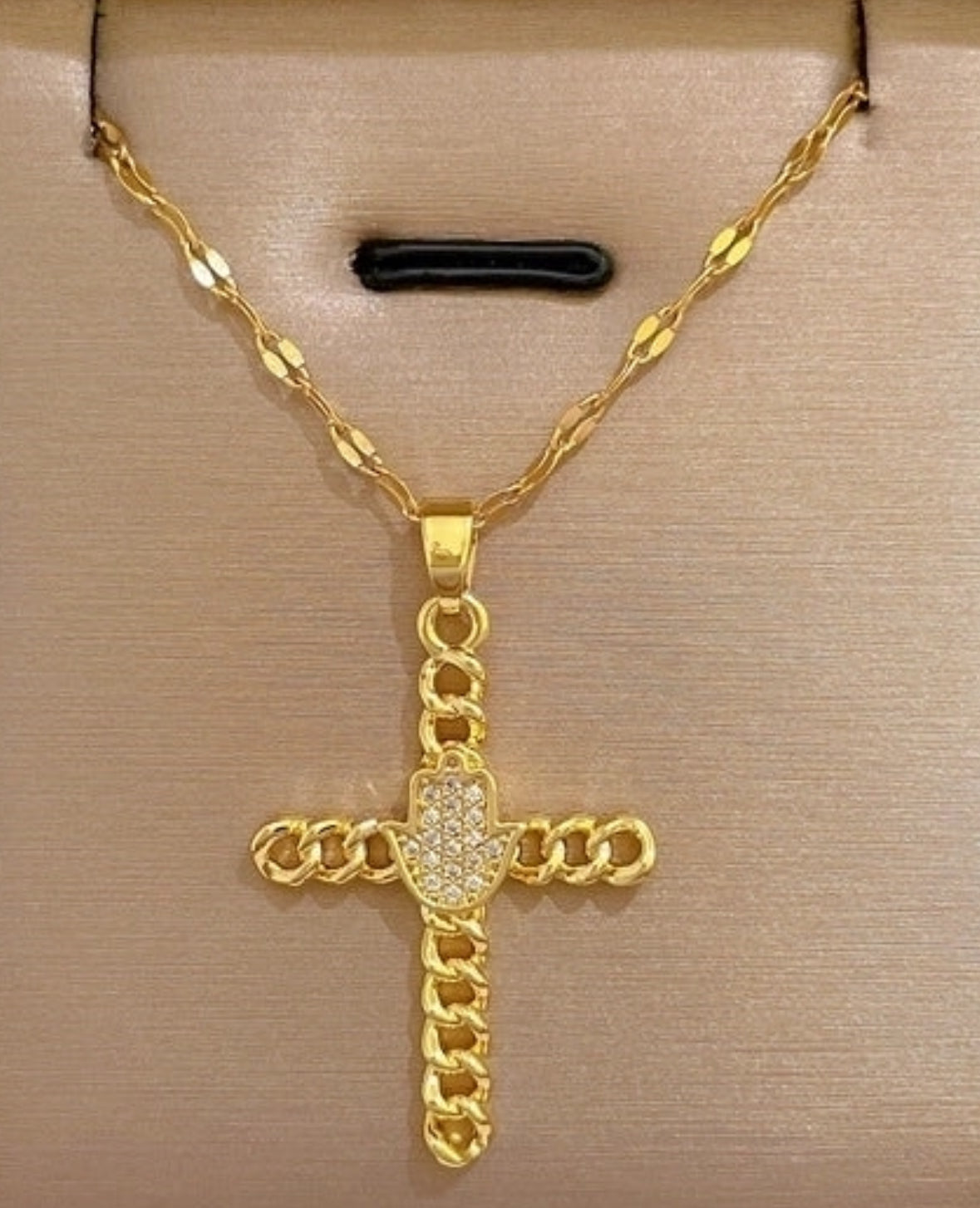 Retro Classic Shiny Crystal Cross Necklace Women Fashion Cubic Neck Religious Jewelry Gift